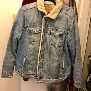 Levi's Sherpa Trucker Jacket